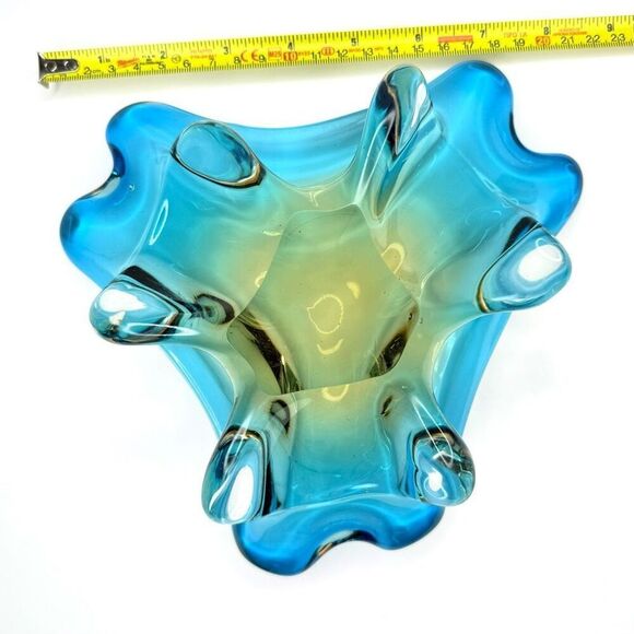 Mid-Century Murano Style Blue Amber Sommerso Art Glass Bowl Ashtray Centerpiece - Picture 6 of 7